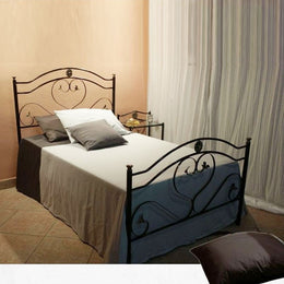 Letto una piazza e mezza in ferro battuto con pediera Nero Oro GINESTRA 140x202x h131,5 cm