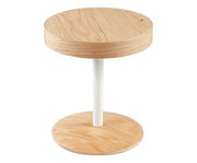 Tavolino in rovere con top in legno e base in metallo