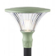 Lampada da esterno in alluminio pressofuso con diffusore trasparente salvia